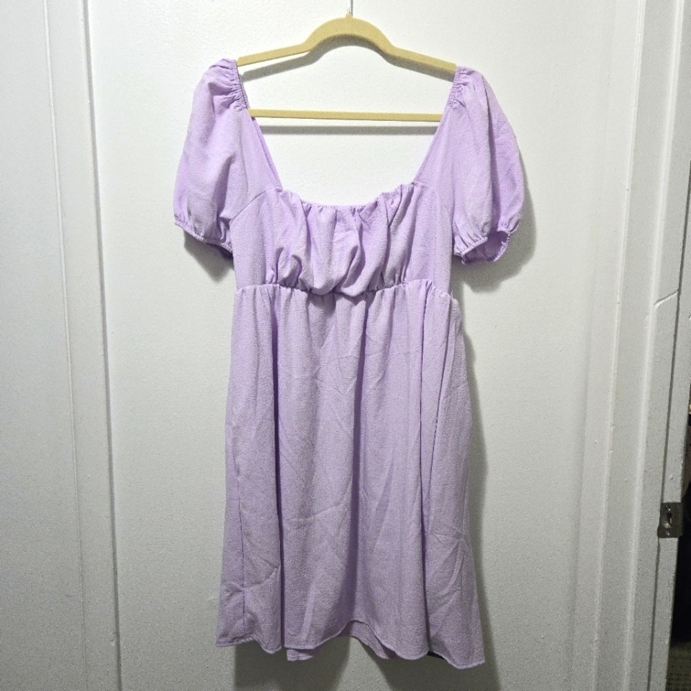 NWT Lavender Puff Sleeve Dress